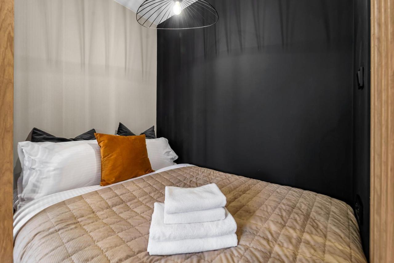 Park Sady Zoliborskie Modern Apartment Varşovia Exterior foto