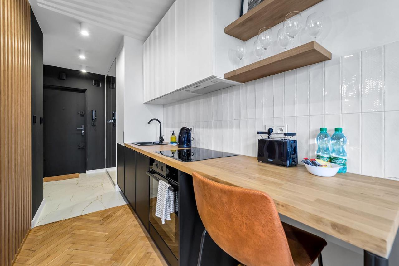 Park Sady Zoliborskie Modern Apartment Varşovia Exterior foto