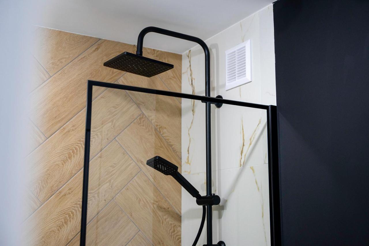 Park Sady Zoliborskie Modern Apartment Varşovia Exterior foto
